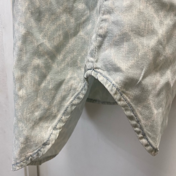 Anthropologie Cloth and Stone IKat Denim Chambray Sleeveless Top - Picture 9 of 10